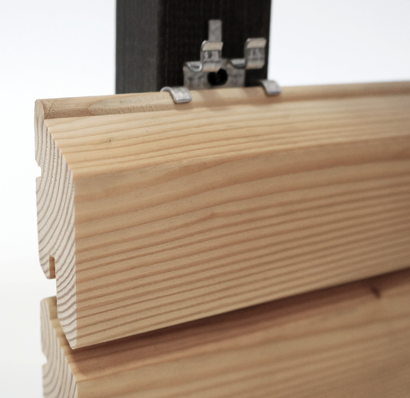 Für die Fassade: TIGA-Halterung zur Montage einer Holzfassade ( Fixing Group )